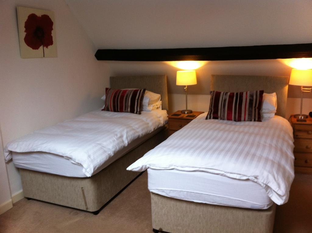 Burcott Mill Guesthouse Wells Exteriér fotografie